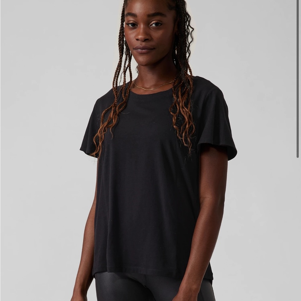 EUC Athleta Black Short Sleeve Tee